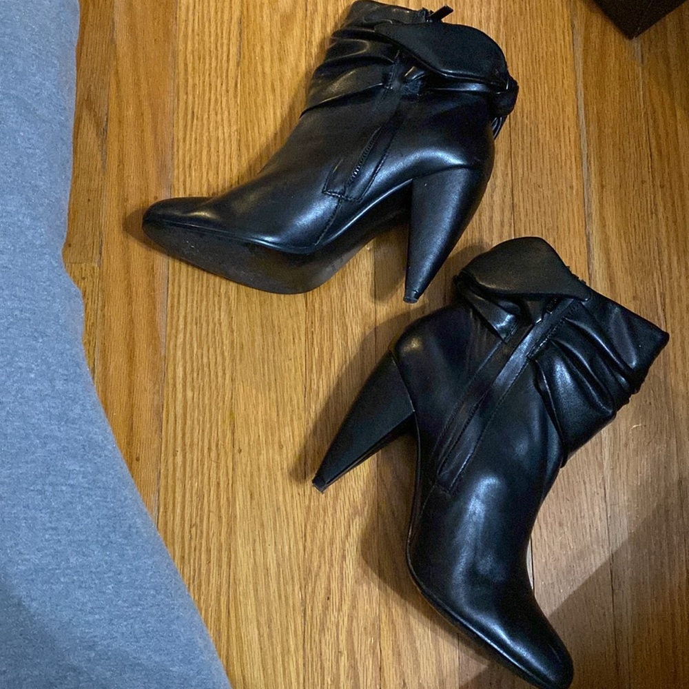 Booties - Picture 4 of 8